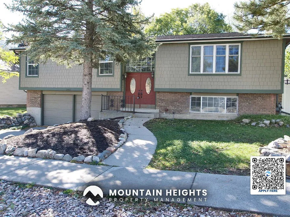 3462 E Greenhills Dr