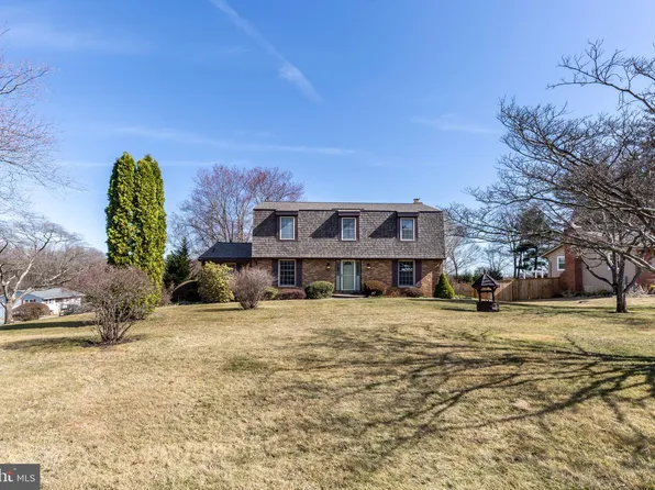 8 Roosevelt Rd, Sykesville, MD 21784