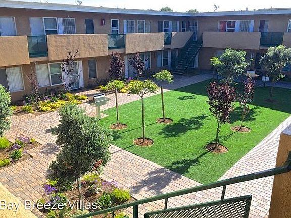 2nd image of 1884 Monrovia Ave APT 30