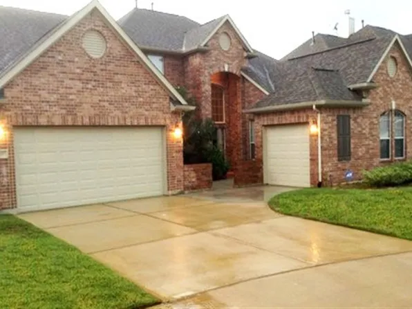 22407 Grassnook Dr, Tomball, TX 77375