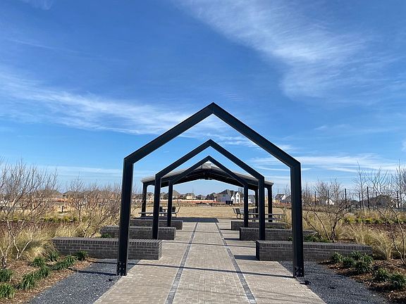 Quick Move In Home by Ashton Woods