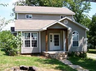 247 Camden Ave, Camdenton, MO 65020