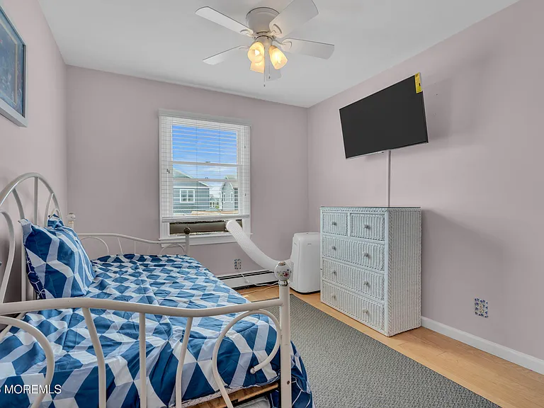 8 President Ave #1 — Photo 13