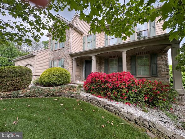 488 Seedling Ct, Mechanicsburg, PA 17055