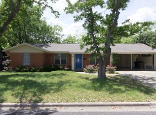 1813 Burbank St, Austin, TX 78757