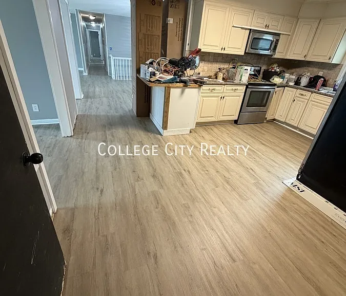 5401 Dove Creek Ave — Photo 8