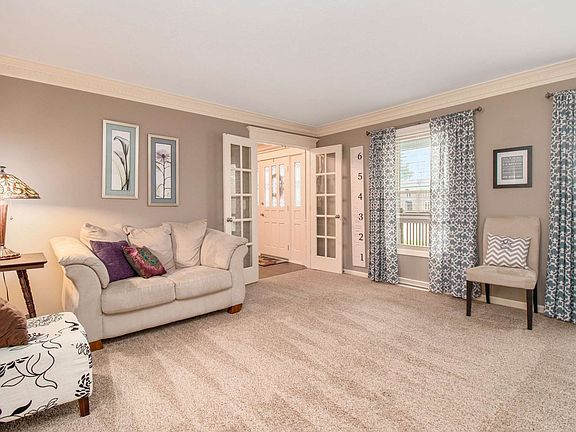 5th image of 22731 Weatherby Ln