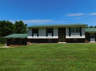 3625 Turley Rd, Valles Mines, MO 63087