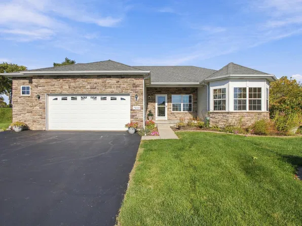 7854 E 122nd Pl, Winfield, IN 46307