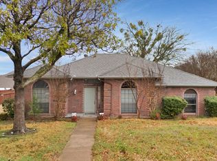 616 Kelsie Ln, Desoto, TX 75115