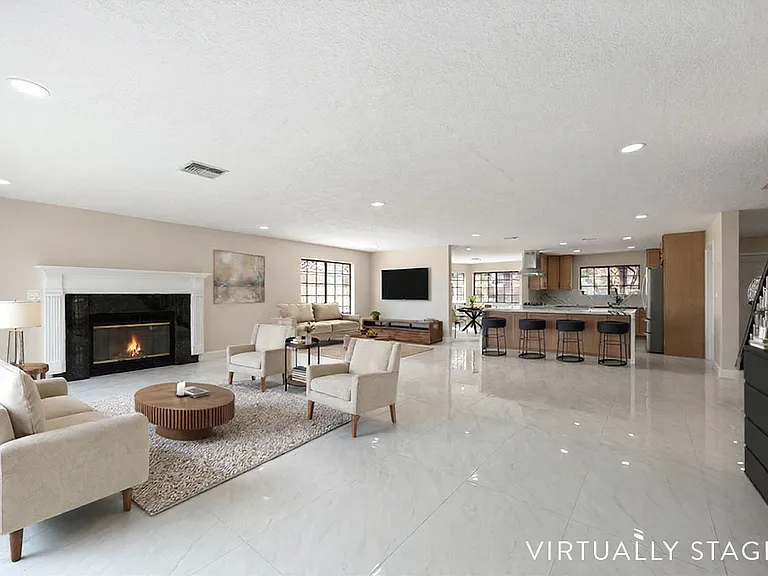 3382 Montessouri St — Photo 11