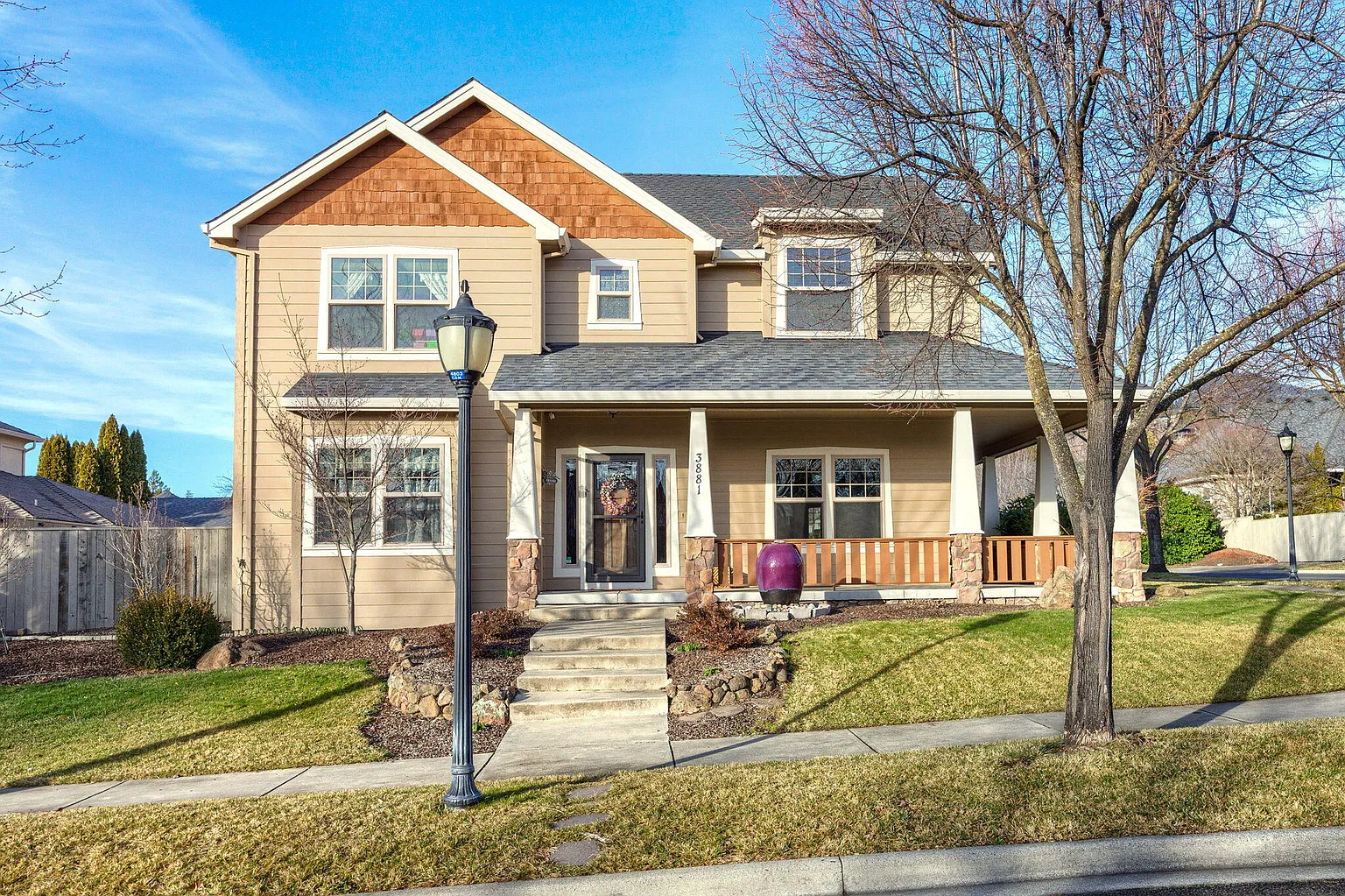 3881 Crystal Springs Dr photo 1