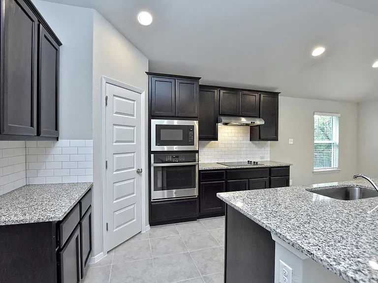21310 Mount View Dr — Photo 10