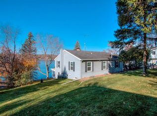 N7483 Ridge Rd, Whitewater, WI 53190