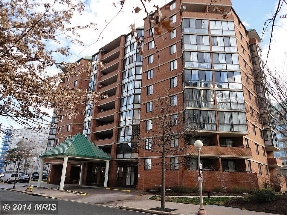 1st image of 1001 N Randolph St APT 610