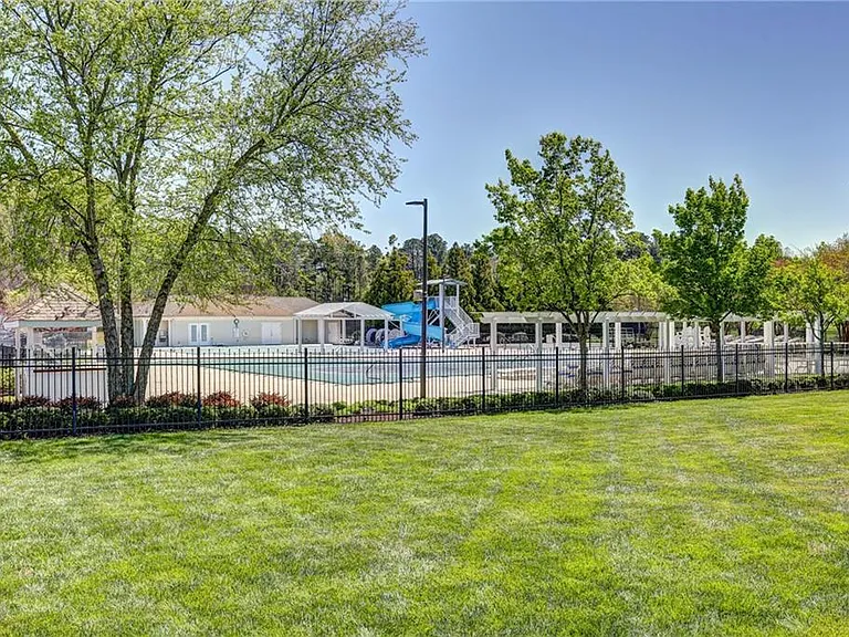 4620 Twin Hickory Lake Dr #1 — Photo 16