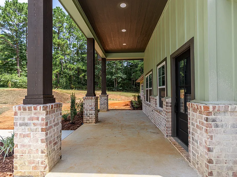 2391 State Highway 147 — Photo 3