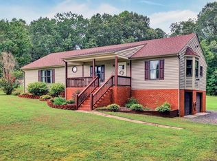 8225 Airport Rd, Quinton, VA 23141