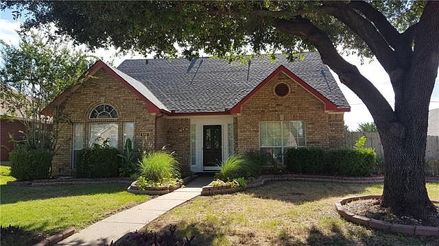 1st image of 5117 Glen Vista Dr