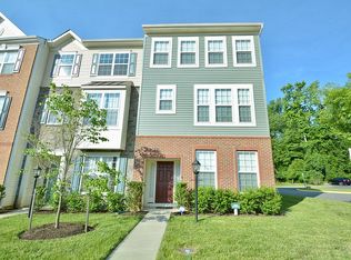 3995 Bradys Hill Rd, Triangle, VA 22172