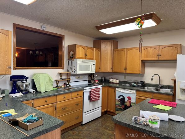 416 B St SW, Ardmore, OK 73401