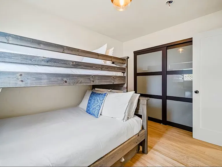 33881 Diana Dr — Photo 21
