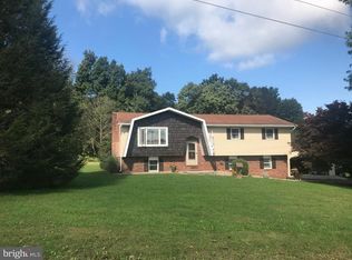 103 Farm View Rd, Schuylkill Haven, PA 17972