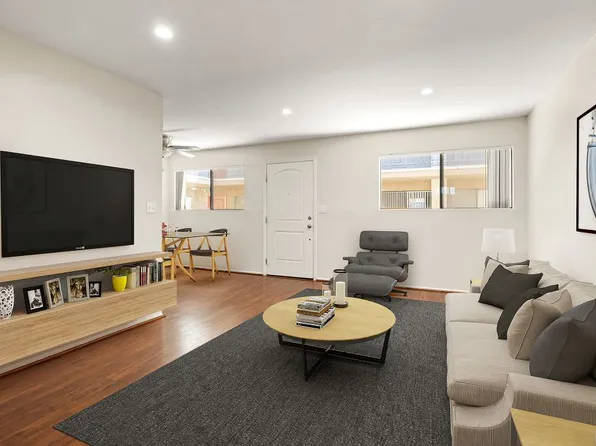 Topanga Terrace Apartments