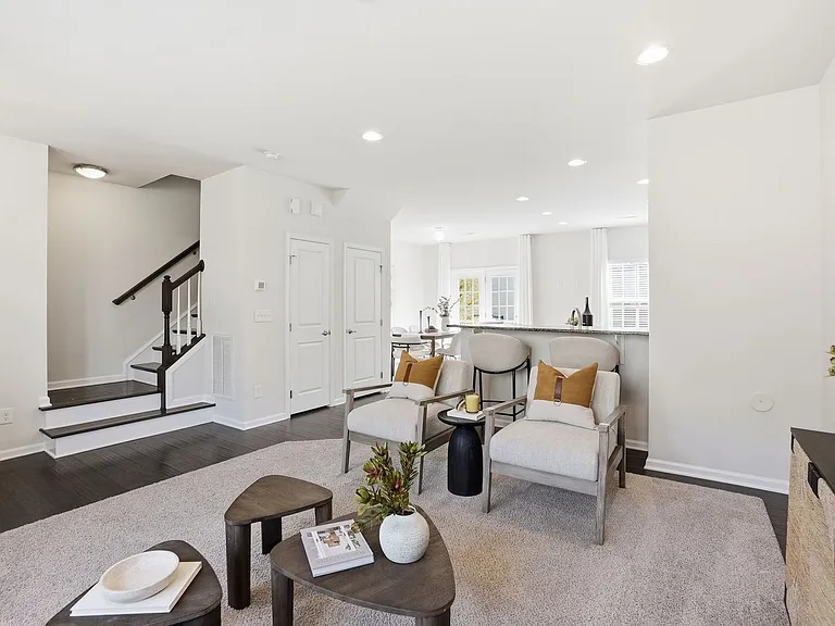 3047 Potomac River Pkwy — Photo 9