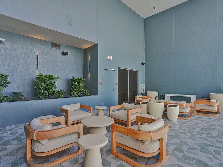 Building's Lounge
