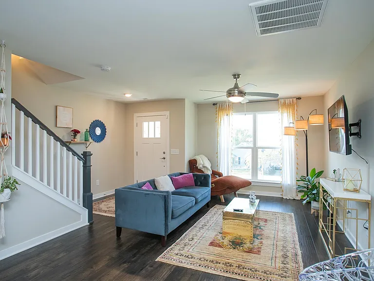 302B Ensley Ave — Photo 4