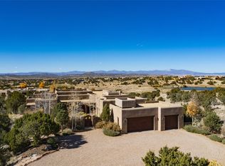 7 Grey Wolf, Santa Fe, NM 87506