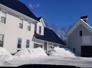 15 Gardiner St, Sherman, ME 04776