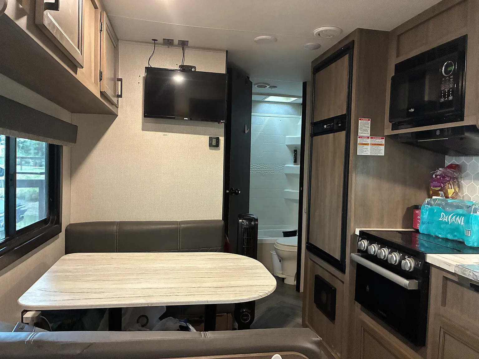 1 bed, 264 sqft, $1,050 — Photo 3