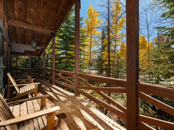 711 GCR 4980, Grand Lake, CO 80447