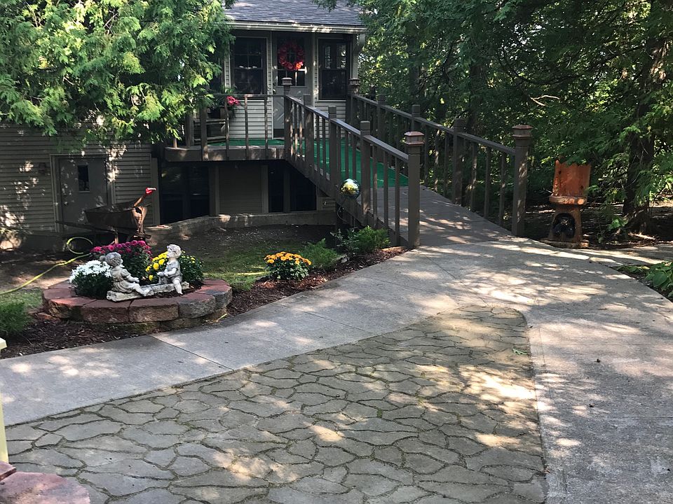 1st image of 775 S Crescent Ave