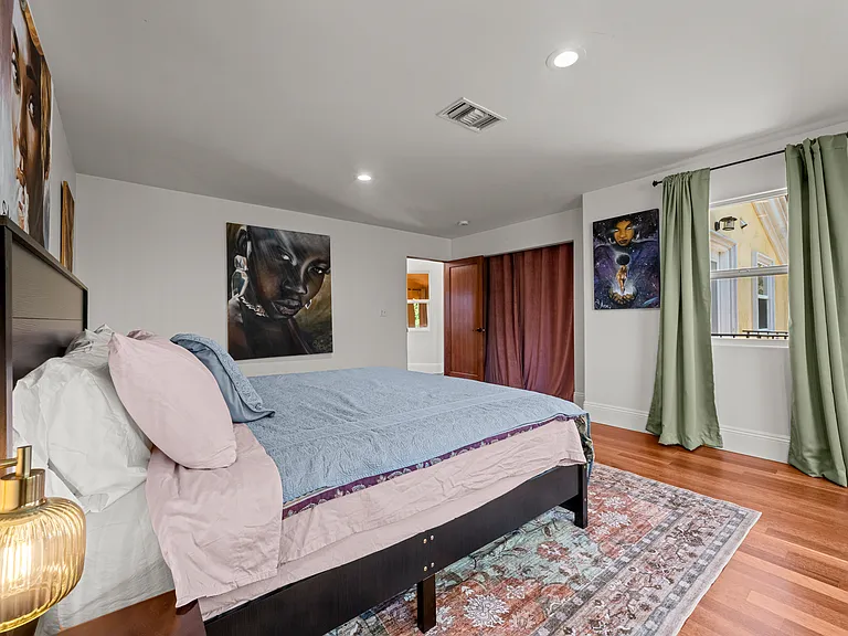 8302 S Sepulveda Blvd — Photo 25