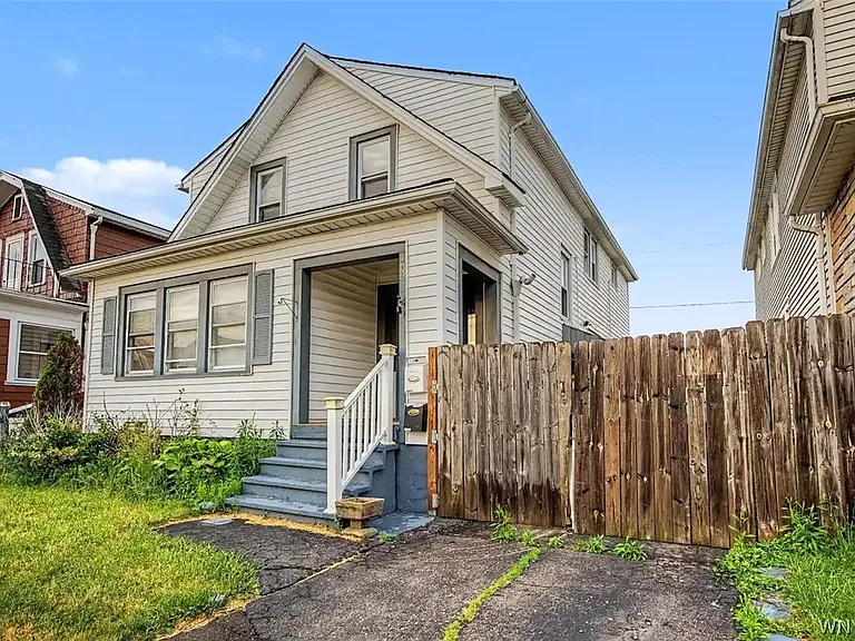 103 Preston Rd #LOWER — Photo 3