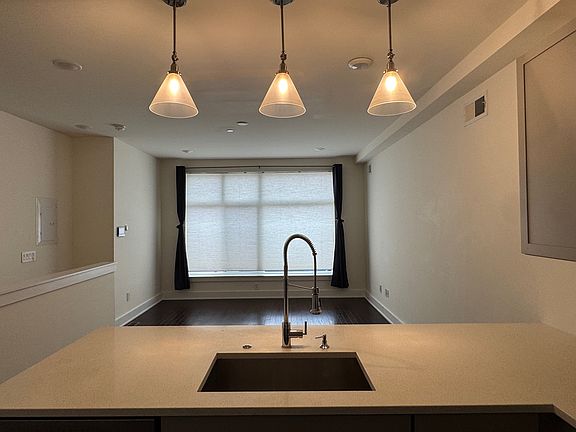 5th image of 518 W Montgomery Ave Unit 2
