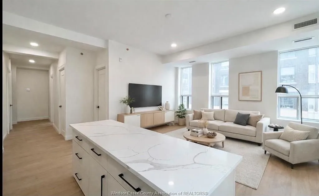 1 bed, 1.0 bath, $1,675 — Photo 3