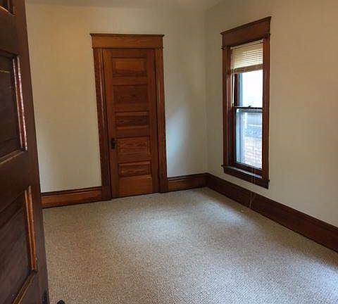 2nd Floor Room 16' X 12'