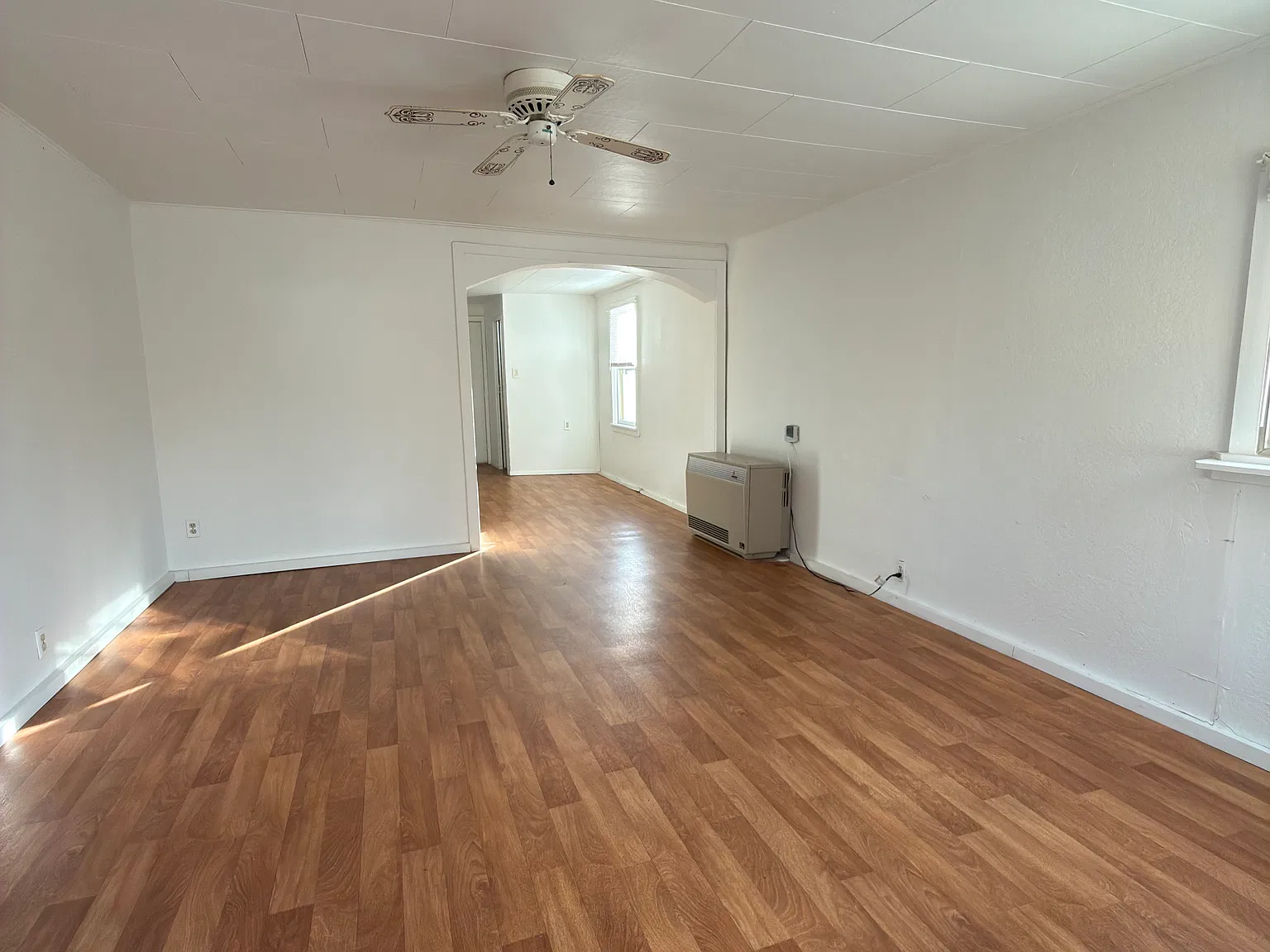 1 bed, 792 sqft, $1,200 — Photo 4