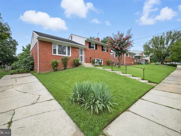 1411 Ray Rd, Hyattsville, MD 20782