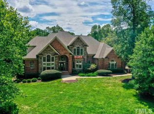 1612 Sharnbrook Ct, Raleigh, NC 27614