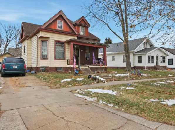 601 W Marion St, Knoxville, IA 50138