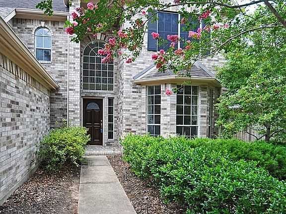 2nd image of 2730 Five Oaks Dr