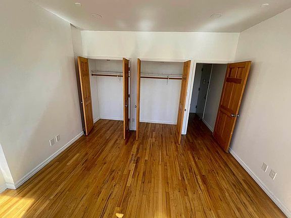 4th image of 119 Halsey St APT 3