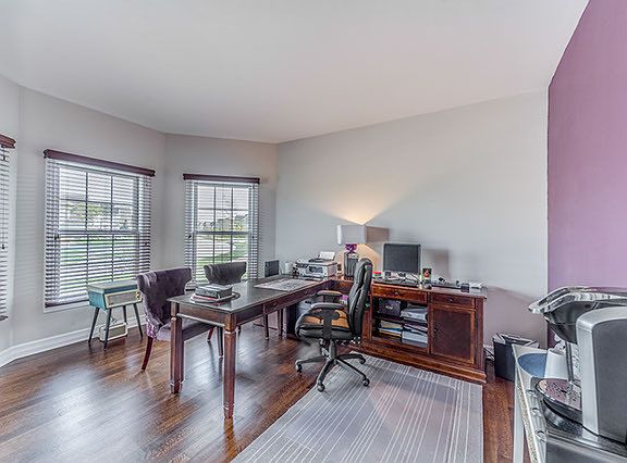 2nd image of 27002 Thornwood Blvd