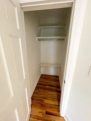 Rented by City Connections Realty | media 19