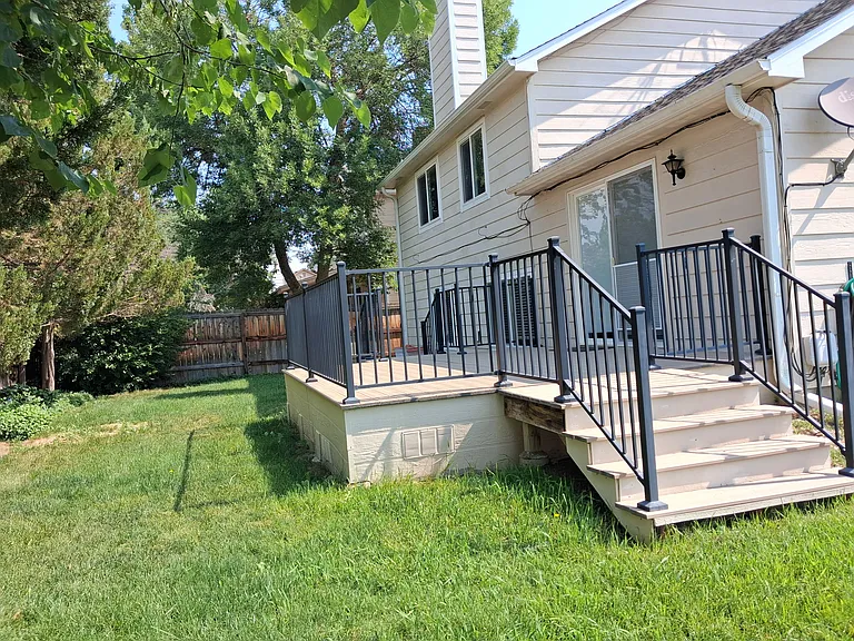2119 Stuart St — Photo 16